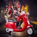 Deadpool Corps Marvel Legends Vehicle with Figure Deadpool with Scooter